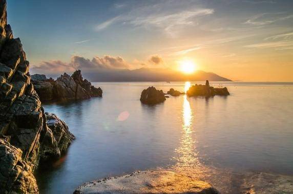 ATTRACTIVE TOURISM  DESTINATIONS IN NHA TRANG